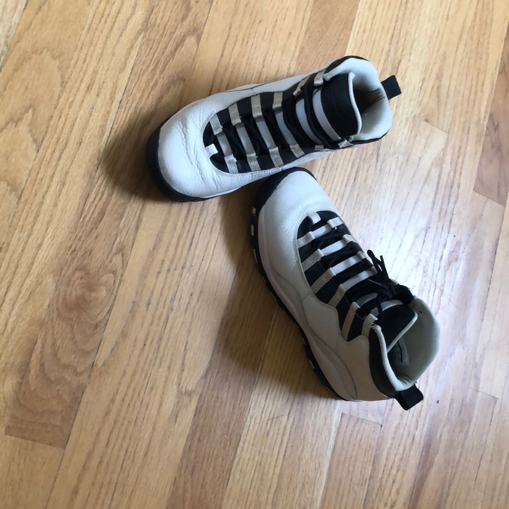 Air Jordans 23